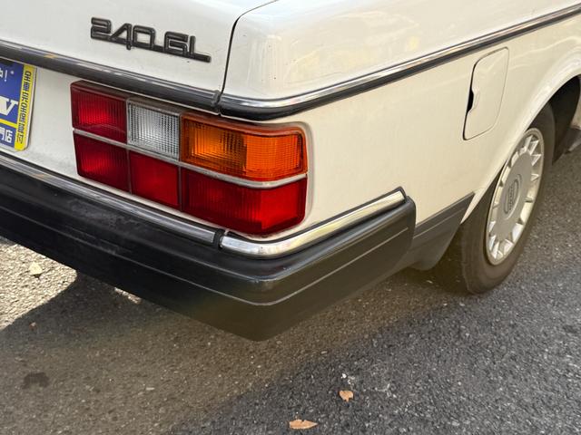２４０ ＧＬ　メッキモール　ブラックレザー　純正カセットデッキ　ＥＴＣ　シートヒーター　保証付（17枚目）