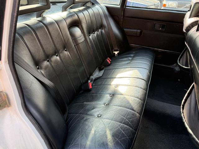 ２４０ ＧＬ　メッキモール　ブラックレザー　純正カセットデッキ　ＥＴＣ　シートヒーター　保証付（23枚目）