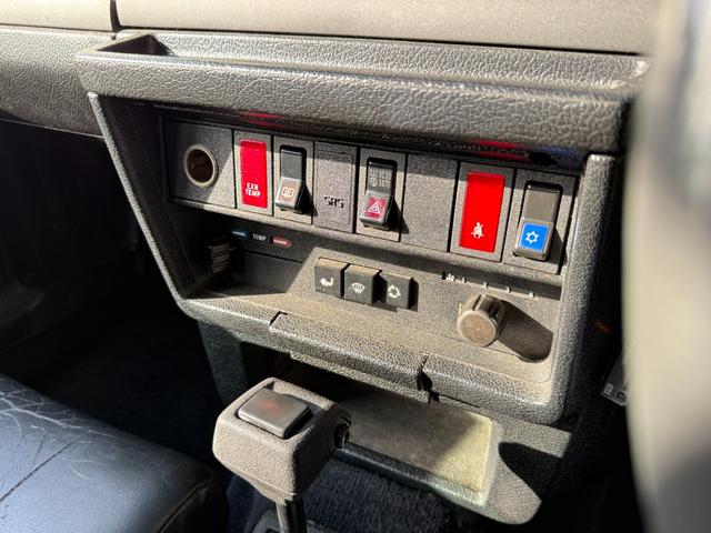 ２４０ ＧＬ　メッキモール　ブラックレザー　純正カセットデッキ　ＥＴＣ　シートヒーター　保証付（31枚目）