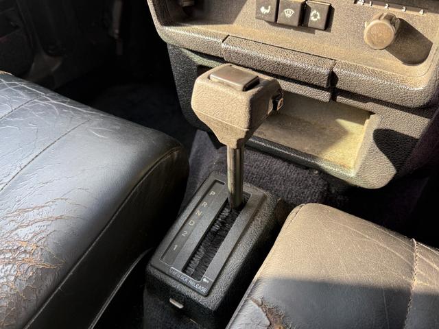 ２４０ ＧＬ　メッキモール　ブラックレザー　純正カセットデッキ　ＥＴＣ　シートヒーター　保証付（32枚目）