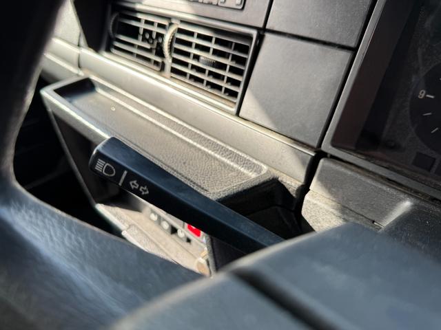 ２４０ ＧＬ　メッキモール　ブラックレザー　純正カセットデッキ　ＥＴＣ　シートヒーター　保証付（34枚目）