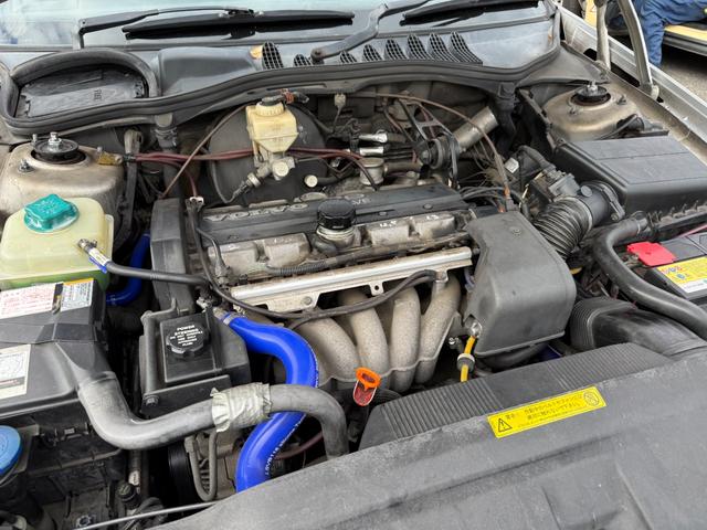 ８５０エステート ８５０クラシック２．５　２０Ｖエステート　Ｒ専用フロントバンパー　ブラック本革シート　電動サンルーフ　保証付（39枚目）