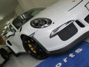 ルーフはカーボン調のフィルム施工済。TEL03-6915-4170 E-MAILinfo@tisports-motor.com ホームページ http://www.tisports-motor.com