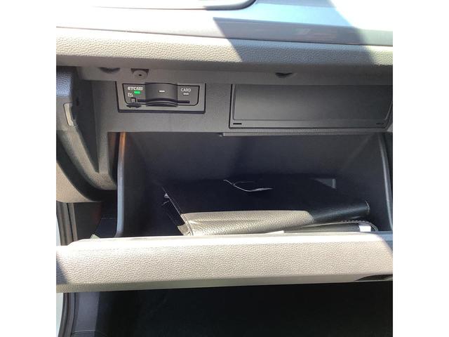 Ｔ－ロック ＴＳＩ　スタイル　ＶＷ認定中古車　ＶＷ純正ナビ　バックカメラ　ＥＴＣ２．０　後方死角検知機能　ＵＳＢ接続　Ｂｌｕｅｔｏｏｔｈ接続　電動リアゲート（23枚目）