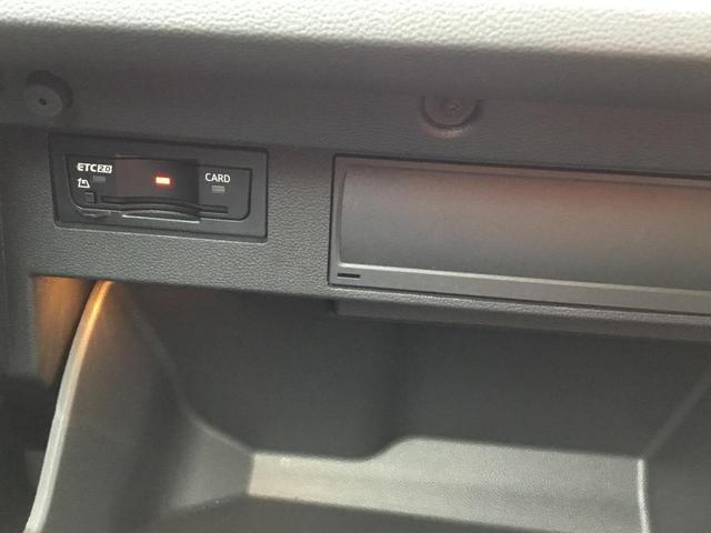 T-ロック TDI 4モーション スタイル ディープブラックパールエフェクト 正規ディーラー認定中古車 DiscoverPro パワーテールゲート ACC デジタルメーター(18枚目)
