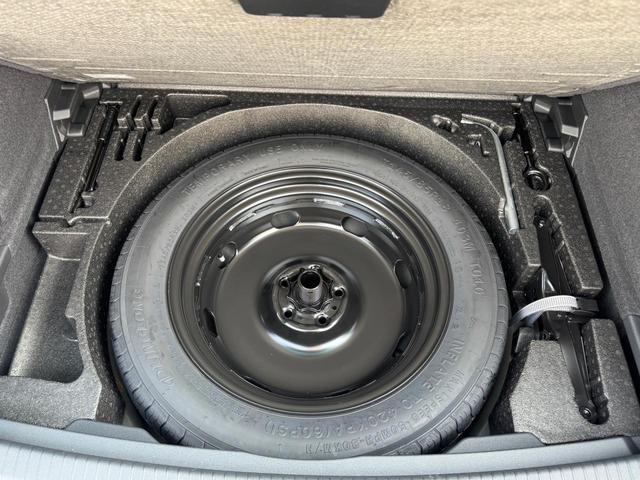 ティグアン ＴＳＩ　４モーション　アクティブアドバンス　登録済未使用車　ＶＷ認定中古車　ＶＷ純正ナビ　バックカメラ　アラウンドビューモニター　ＥＴＣ２．０　ＵＳＢ接続　Ｂｌｕｅｔｏｏｔｈ接続　後方死角検知機能　ＴＦＴデジタルメーター　４輪駆動（28枚目）