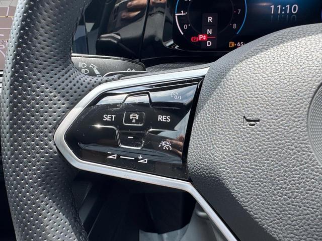 ゴルフヴァリアント eTSI Rライン VW純正ナビ バックカメラ USB接続 Bluetooth接続 スマートフォンワイヤレスチャージャー 後方死角検知機能 TFTデジタルメーター 電動リアゲート Rライン専用インテリア/エクステリア(5枚目)