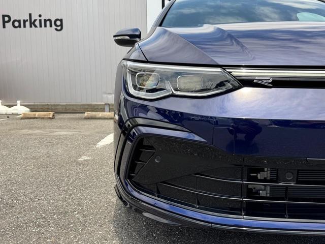 ゴルフヴァリアント eTSI Rライン VW純正ナビ バックカメラ USB接続 Bluetooth接続 スマートフォンワイヤレスチャージャー 後方死角検知機能 TFTデジタルメーター 電動リアゲート Rライン専用インテリア/エクステリア(30枚目)