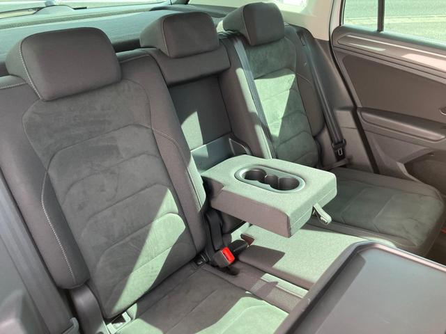 ティグアン TDI 4モーション ハイライン VW認定中古車 ディーゼルエンジン VW純正ナビ バックカメラ サイドカメラ フロントカメラ アラウンドビューモニター USB接続 Bluetooth接続 デジタルメーター 後方死角検知機能(26枚目)