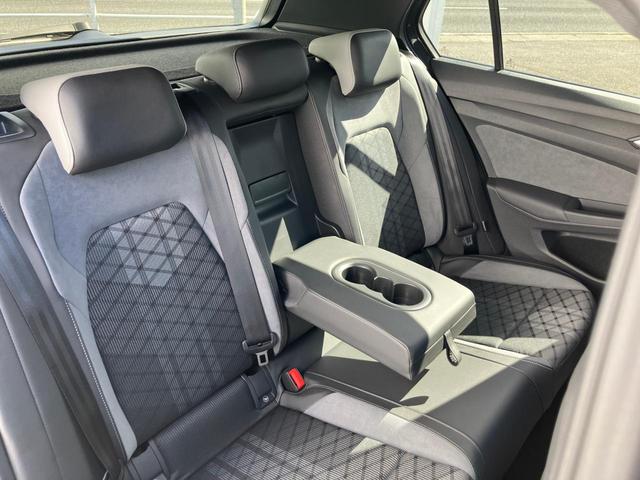 ゴルフ eTSI Rライン VW認定中古車 VW純正ナビ バックカメラ ETC2.0 後方死角検知機能 USB接続 Bluetooth接続 ヘッドアップディスプレイ(21枚目)