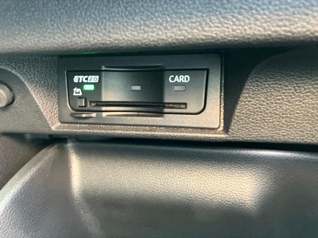 ゴルフ eTSI Rライン VW認定中古車 VW純正ナビ バックカメラ ETC2.0 後方死角検知機能 USB接続 Bluetooth接続 ヘッドアップディスプレイ(27枚目)