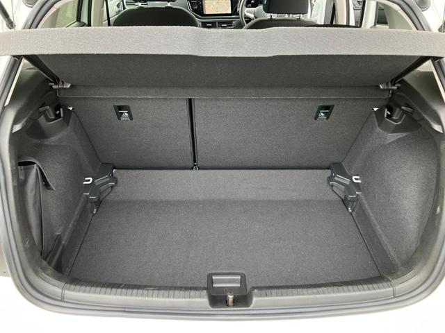 ポロ TSIアクティブ VW認定中古車 VW純正ナビ USB接続 Bluetooth接続 バックカメラ ETC2.0 TFTデジタルメーター LEDヘッドライト(12枚目)