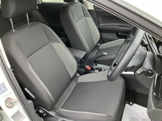 ポロ TSIアクティブ VW認定中古車 VW純正ナビ USB接続 Bluetooth接続 バックカメラ ETC2.0 TFTデジタルメーター LEDヘッドライト(17枚目)
