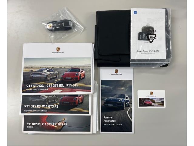 ９１１ ９１１ＧＴ３ＲＳ　ＰＤＫ　フロントリフト　クラブスポーツＰＫＧ　スポーツクロノＰＫＧ　スポーツエグゾースト　サテンオーラムホイール　ミシュランパイロットスポーツＣＵＰ２（6枚目）
