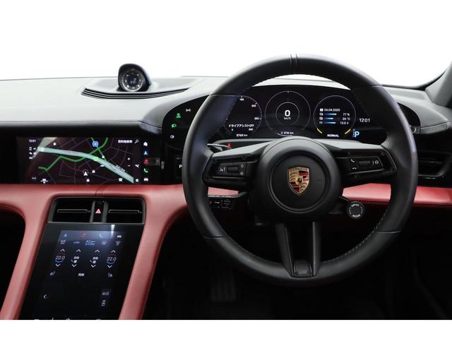 タイカンクロスツーリスモ タイカン　４クロスツーリスモ　赤／黒革　スポーツクロノ　パノラマルーフ　純正１９インチアルミ　ＬＥＤヘッドライト　前後シートヒーター　４ゾーンエアコン　レーンキープ　リモートパークアシスト　ＰＣＭナビ　全周囲カメラ（17枚目）