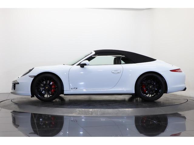 ９１１ ９１１カレラ４ＧＴＳ　カブリオレ　スポクロ　スポエグ　ＰＡＳＭ　純正２０インチＡＷ　ＧＴＳインテリアＰＫＧ　カーボンインテリアＰＫＧ　レッドメーター　アルカンターラステア　バックカメラ（36枚目）