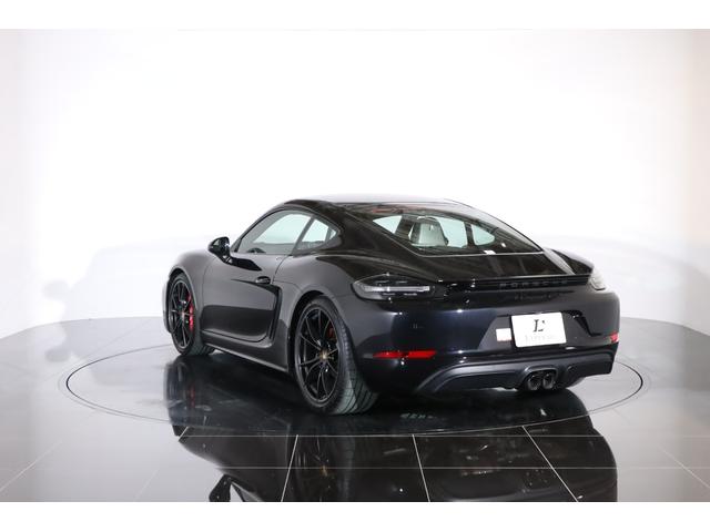 ７１８ケイマン ７１８ケイマンＧＴＳ　ＰＤＫ　有償色　黒革　純正２０インチアルミ　スポーツクロノ　スポーツエキゾースト　ＰＡＳＭ　キセノン　シートヒーター　ステアリングヒーター　パドルシフト　ＰＣＭナビ　バックカメラ　前後パークセンサー（28枚目）