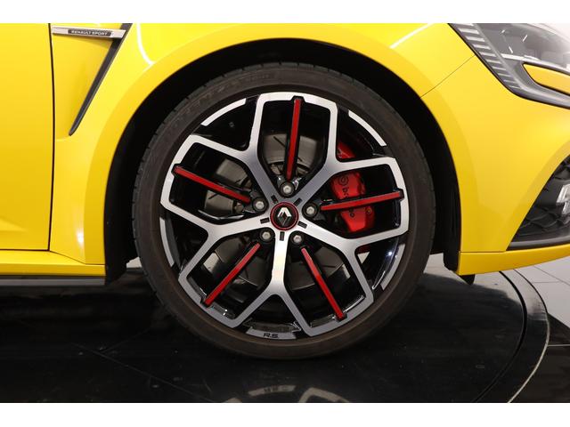 メガーヌ ルノー　スポール　トロフィー　６ＭＴ　有償色：ジョンシリウスメタリック　カップシャシー　純正１９インチアルミ　トルセンＬＳＤ　ＬＥＤヘッドライト　レカロシート（7枚目）
