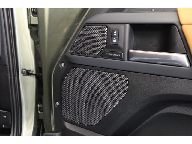 ディフェンダー ９０Ｘ　Ｄ３００　タン／黒ハーフ革　純正２０インチアルミ　エアサス　パノラマルーフ　サイドステップ　ベンチレーター　シートヒーター　ステアリングヒーター　３ゾーンエアコン　空気清浄機　メリディアン　純正ＳＤナビ　ＥＴＣ（14枚目）