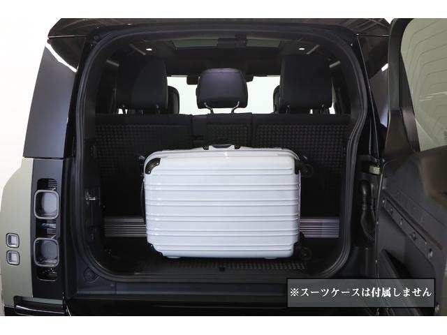 ディフェンダー ９０Ｘ　Ｄ３００　タン／黒ハーフ革　純正２０インチアルミ　エアサス　パノラマルーフ　サイドステップ　ベンチレーター　シートヒーター　ステアリングヒーター　３ゾーンエアコン　空気清浄機　メリディアン　純正ＳＤナビ　ＥＴＣ（27枚目）