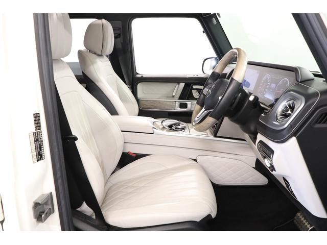 Ｇクラス Ｇ４００ｄ　マヌファクトゥーアエディション　有償カラー　ホワイトレザー　ＡＭＧライン　ラグジュアリーＰＫＧ　ナイトＰＫＧ　フルレザー仕様　ダイナミックシート　前後シートヒーター　アダプティブダンピング　ホワイトウッドトリム／ステアリング（2枚目）