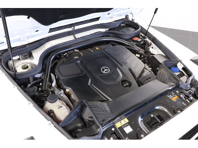 Ｇクラス Ｇ４００ｄ　マヌファクトゥーアエディション　有償カラー　ホワイトレザー　ＡＭＧライン　ラグジュアリーＰＫＧ　ナイトＰＫＧ　フルレザー仕様　ダイナミックシート　前後シートヒーター　アダプティブダンピング　ホワイトウッドトリム／ステアリング（6枚目）