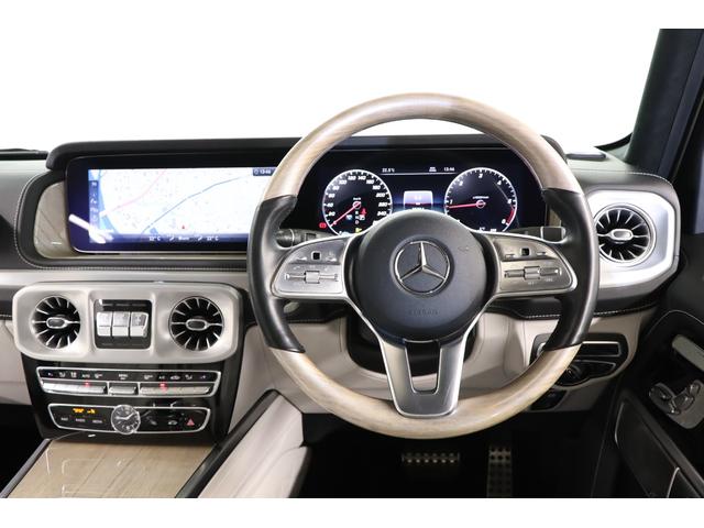 Ｇクラス Ｇ４００ｄ　マヌファクトゥーアエディション　有償カラー　ホワイトレザー　ＡＭＧライン　ラグジュアリーＰＫＧ　ナイトＰＫＧ　フルレザー仕様　ダイナミックシート　前後シートヒーター　アダプティブダンピング　ホワイトウッドトリム／ステアリング（12枚目）
