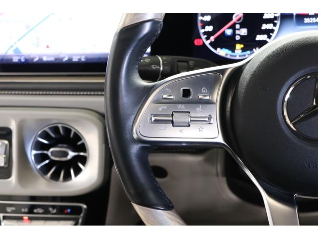 Ｇクラス Ｇ４００ｄ　マヌファクトゥーアエディション　有償カラー　ホワイトレザー　ＡＭＧライン　ラグジュアリーＰＫＧ　ナイトＰＫＧ　フルレザー仕様　ダイナミックシート　前後シートヒーター　アダプティブダンピング　ホワイトウッドトリム／ステアリング（17枚目）