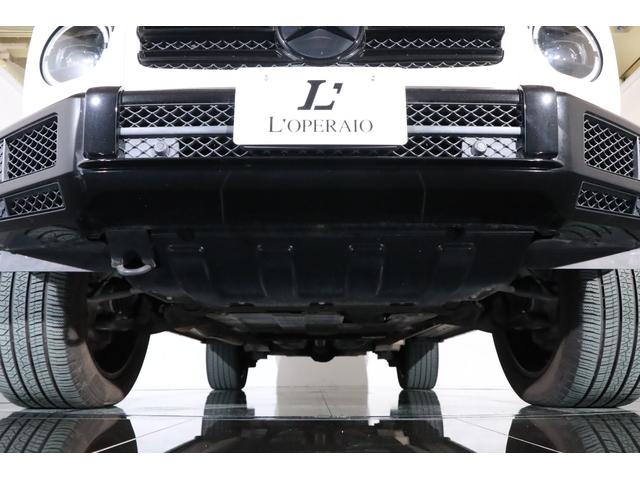 Ｇクラス Ｇ４００ｄ　マヌファクトゥーアエディション　有償カラー　ホワイトレザー　ＡＭＧライン　ラグジュアリーＰＫＧ　ナイトＰＫＧ　フルレザー仕様　ダイナミックシート　前後シートヒーター　アダプティブダンピング　ホワイトウッドトリム／ステアリング（49枚目）