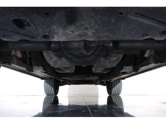 Ｇクラス Ｇ４００ｄ　マヌファクトゥーアエディション　有償カラー　ホワイトレザー　ＡＭＧライン　ラグジュアリーＰＫＧ　ナイトＰＫＧ　フルレザー仕様　ダイナミックシート　前後シートヒーター　アダプティブダンピング　ホワイトウッドトリム／ステアリング（52枚目）