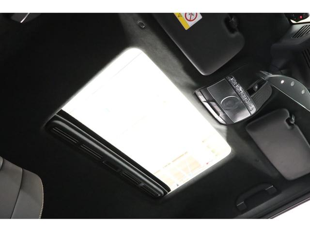 Ｇクラス Ｇ４００ｄ　ストロンガーザンタイムエディション　左Ｈ　国内４０台限定　１オーナー　ＡＭＧライン　ナイトパッケージマグノ　フルレザー仕様　ダイナミックシート　前後シートヒーター　ブラックアッシュトリム　ＤＩＮＡＭＩＣＡルーフライナー（3枚目）