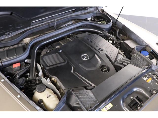Ｇクラス Ｇ４００ｄ　ストロンガーザンタイムエディション　左Ｈ　国内４０台限定　１オーナー　ＡＭＧライン　ナイトパッケージマグノ　フルレザー仕様　ダイナミックシート　前後シートヒーター　ブラックアッシュトリム　ＤＩＮＡＭＩＣＡルーフライナー（11枚目）