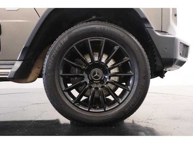 Ｇクラス Ｇ４００ｄ　ストロンガーザンタイムエディション　左Ｈ　国内４０台限定　１オーナー　ＡＭＧライン　ナイトパッケージマグノ　フルレザー仕様　ダイナミックシート　前後シートヒーター　ブラックアッシュトリム　ＤＩＮＡＭＩＣＡルーフライナー（12枚目）