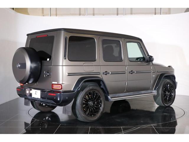 Ｇクラス Ｇ４００ｄ　ストロンガーザンタイムエディション　左Ｈ　国内４０台限定　１オーナー　ＡＭＧライン　ナイトパッケージマグノ　フルレザー仕様　ダイナミックシート　前後シートヒーター　ブラックアッシュトリム　ＤＩＮＡＭＩＣＡルーフライナー（19枚目）