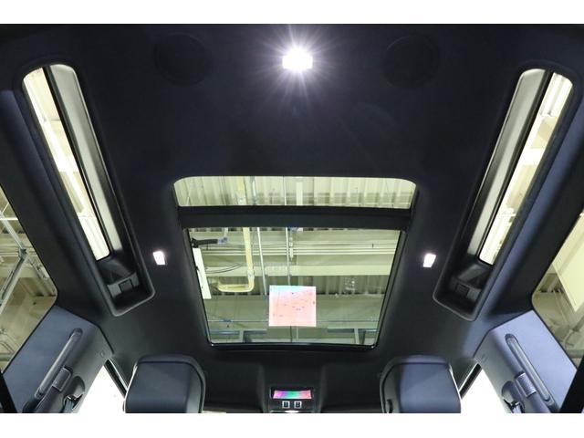 ディフェンダー ９０Ｖ８カルパチアンエディション　Ｐ５２５　１オーナー　エアサス　パノラマルーフ　ベンチレーター　クーラーボックス　（新車保証継承令和９年１月）（19枚目）