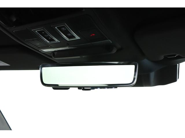 ディフェンダー ９０Ｖ８カルパチアンエディション　Ｐ５２５　１オーナー　エアサス　パノラマルーフ　ベンチレーター　クーラーボックス　（新車保証継承令和９年１月）（26枚目）