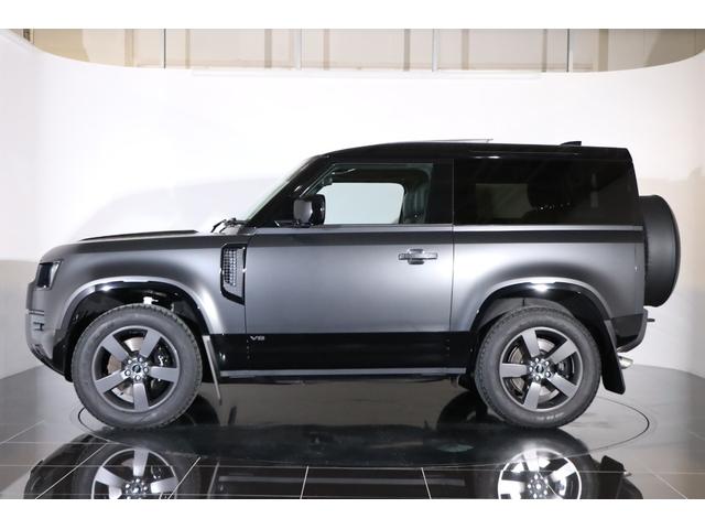 ディフェンダー ９０Ｖ８カルパチアンエディション　Ｐ５２５　１オーナー　エアサス　パノラマルーフ　ベンチレーター　クーラーボックス　（新車保証継承令和９年１月）（39枚目）