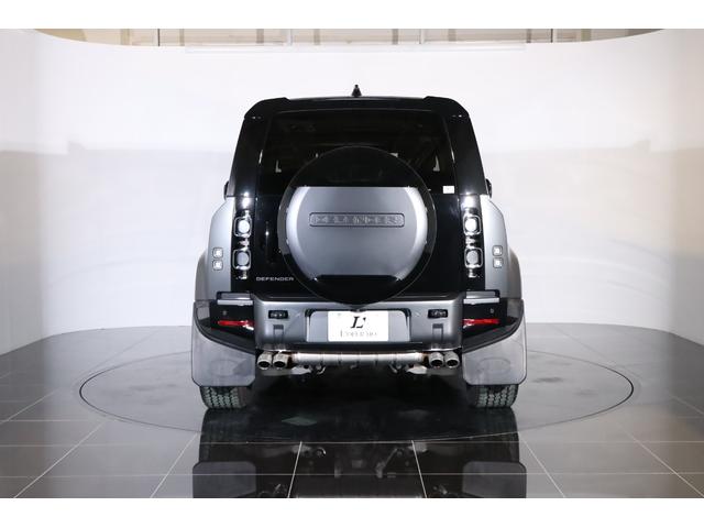 ディフェンダー ９０Ｖ８カルパチアンエディション　Ｐ５２５　１オーナー　エアサス　パノラマルーフ　ベンチレーター　クーラーボックス　（新車保証継承令和９年１月）（48枚目）