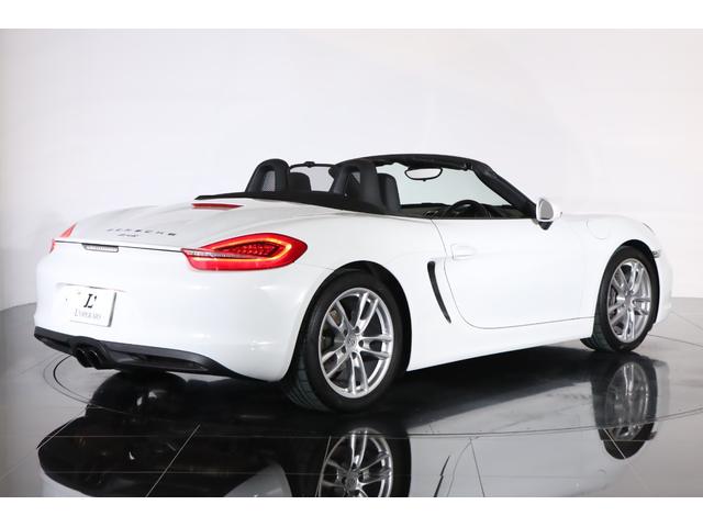 ボクスター ボクスター 6MT 最終モデル 黒ハーフ革 純正19インチアルミ キセノン シートヒーター 社外SDナビ バックカメラ サウンドパッケージプラス CD/DVD ETC スペアキー 整備記録簿 取扱説明書 保証書(32枚目)