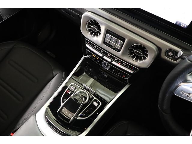 Gクラス G400d AMGライン 有償色 黒革 純正20インチアルミ アダプティブダンピング LEDヘッドライト サンルーフ 前後シートヒーター イオナイザー パドルシフト ブルメスター 純正HDDナビ 地デジ 全周囲カメラ ETC(19枚目)