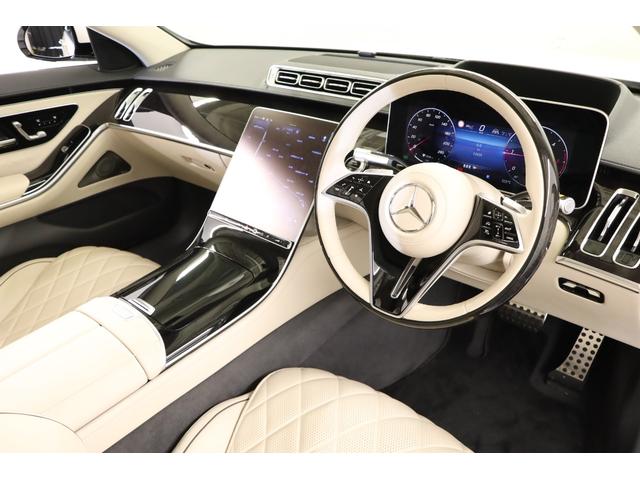 Ｓクラス Ｓ４００ｄ　４マチック　ＡＭＧラインパッケージ　Ｓ４００ｄ　４マチック　ＡＭＧラインＰＫＧ　パノラマルーフ　マキアートベージュレザー　レザーエクスクルーシブＰＫＧ　ドライバーズＰＫＧ　ベーシックＰＫＧ　（新車保証継承令和８年５月）（7枚目）