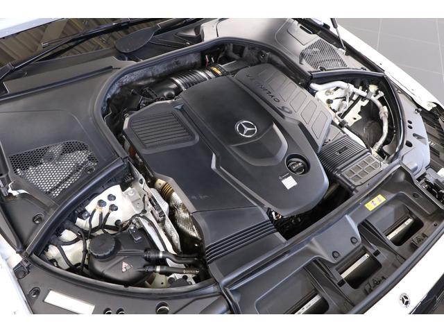 Ｓクラス Ｓ４００ｄ　４マチック　ＡＭＧラインパッケージ　Ｓ４００ｄ　４マチック　ＡＭＧラインＰＫＧ　パノラマルーフ　マキアートベージュレザー　レザーエクスクルーシブＰＫＧ　ドライバーズＰＫＧ　ベーシックＰＫＧ　（新車保証継承令和８年５月）（8枚目）
