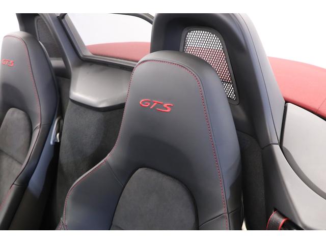 ボクスター ボクスターＧＴＳ　左Ｈ　ＰＤＫ　赤幌　純正２０インチアルミ　スポーツクロノ　スポエキ　ＰＡＳＭ　キセノン　カーボントリム　スポーツシート＋　シートヒーター　電動格納ミラー　純正ＳＤナビ　地デジ　バックカメラ（14枚目）