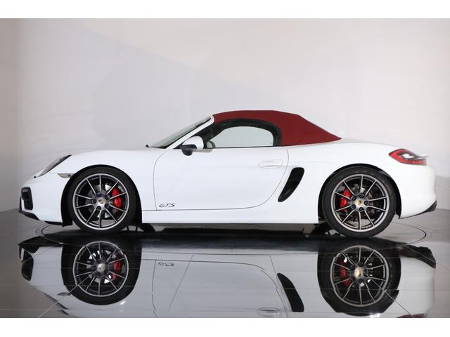 ボクスター ボクスターＧＴＳ　左Ｈ　ＰＤＫ　赤幌　純正２０インチアルミ　スポーツクロノ　スポエキ　ＰＡＳＭ　キセノン　カーボントリム　スポーツシート＋　シートヒーター　電動格納ミラー　純正ＳＤナビ　地デジ　バックカメラ（23枚目）