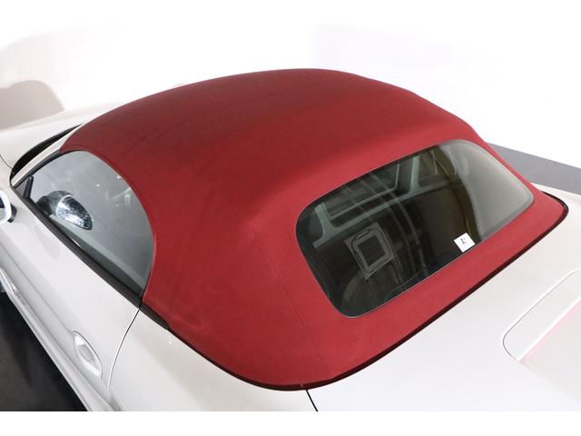 ボクスター ボクスターＧＴＳ　左Ｈ　ＰＤＫ　赤幌　純正２０インチアルミ　スポーツクロノ　スポエキ　ＰＡＳＭ　キセノン　カーボントリム　スポーツシート＋　シートヒーター　電動格納ミラー　純正ＳＤナビ　地デジ　バックカメラ（29枚目）
