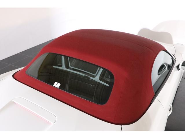 ボクスター ボクスターＧＴＳ　左Ｈ　ＰＤＫ　赤幌　純正２０インチアルミ　スポーツクロノ　スポエキ　ＰＡＳＭ　キセノン　カーボントリム　スポーツシート＋　シートヒーター　電動格納ミラー　純正ＳＤナビ　地デジ　バックカメラ（30枚目）