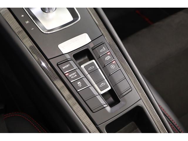 ボクスター ボクスターＧＴＳ　左Ｈ　ＰＤＫ　赤幌　純正２０インチアルミ　スポーツクロノ　スポエキ　ＰＡＳＭ　キセノン　カーボントリム　スポーツシート＋　シートヒーター　電動格納ミラー　純正ＳＤナビ　地デジ　バックカメラ（37枚目）