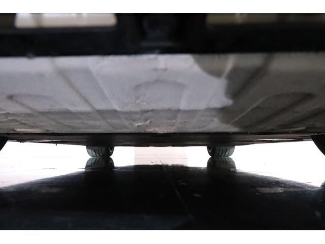 ボクスター ボクスターＧＴＳ　左Ｈ　ＰＤＫ　赤幌　純正２０インチアルミ　スポーツクロノ　スポエキ　ＰＡＳＭ　キセノン　カーボントリム　スポーツシート＋　シートヒーター　電動格納ミラー　純正ＳＤナビ　地デジ　バックカメラ（48枚目）