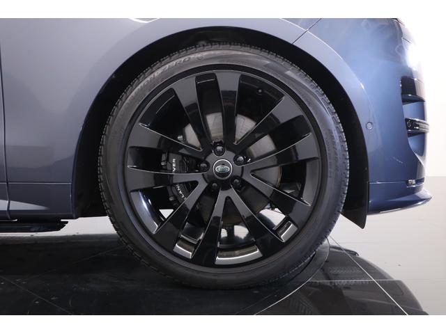 レンジローバースポーツ ローンチエディション 1オナ 限 定車 純正23インチアルミ 電動パノラマルーフ 電動サイドステップ マッサージ機能 前後シートヒーター/エアコン クーラーボックス 社外リアモニター メリディアン ストリーミングナビ(5枚目)