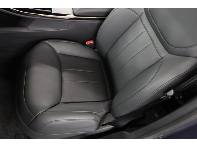 レンジローバースポーツ ローンチエディション 1オナ 限 定車 純正23インチアルミ 電動パノラマルーフ 電動サイドステップ マッサージ機能 前後シートヒーター/エアコン クーラーボックス 社外リアモニター メリディアン ストリーミングナビ(8枚目)